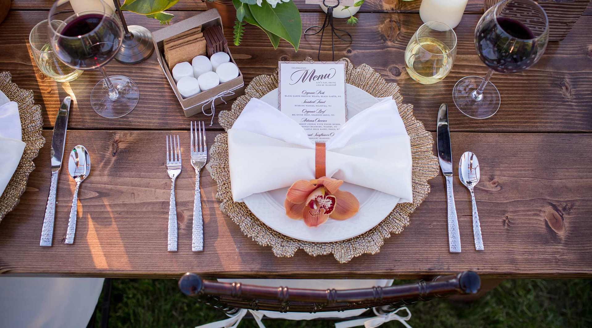 Table Setting Diagram for the Perfect Holiday Meal